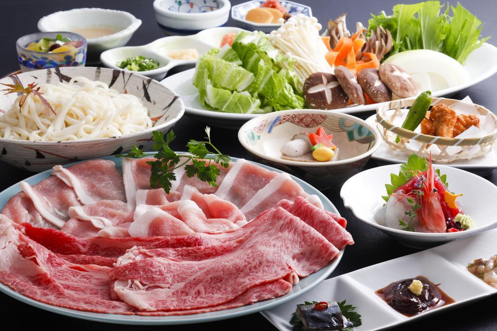 Takayama Kanko Hotel Екстериор снимка