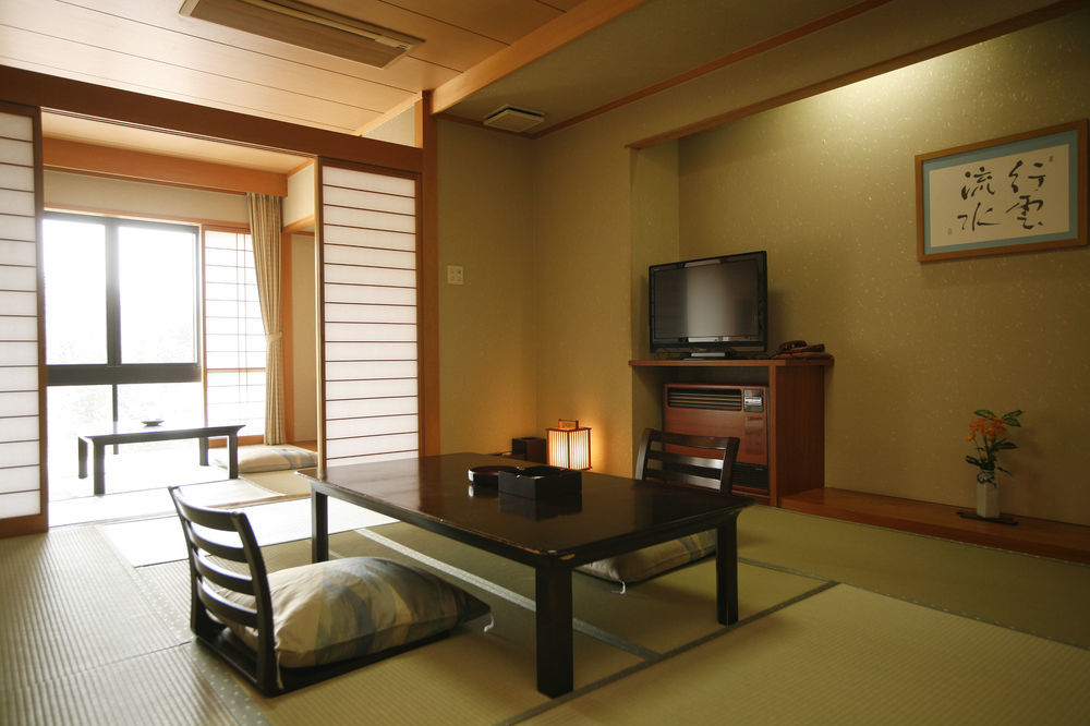 Takayama Kanko Hotel Екстериор снимка