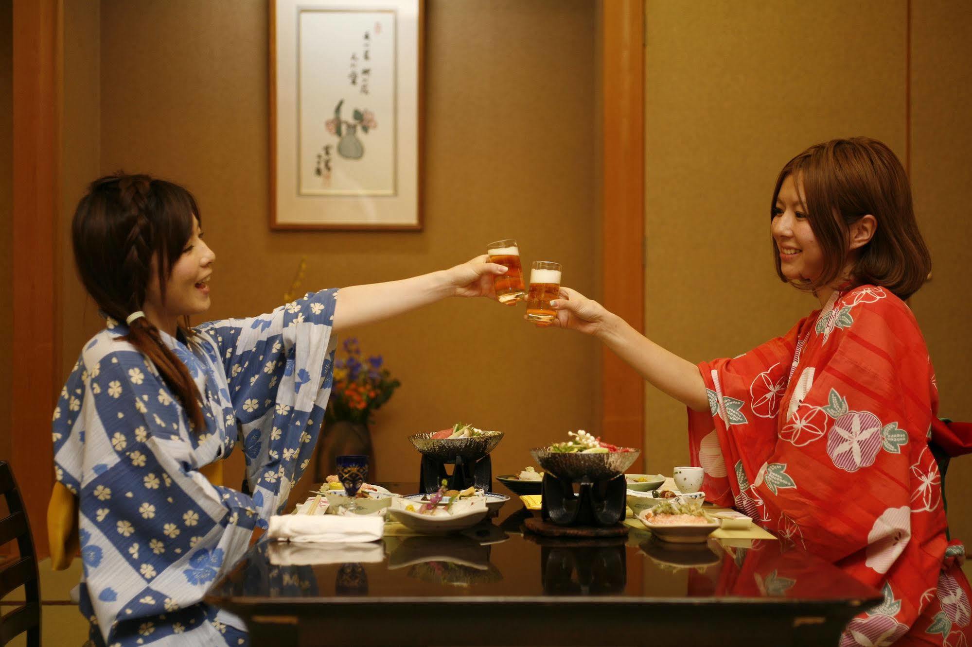 Takayama Kanko Hotel Екстериор снимка